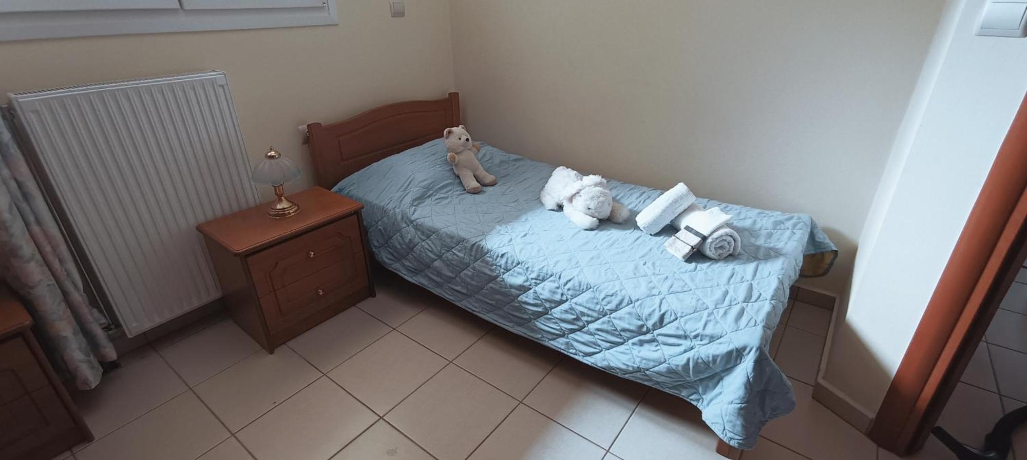 Father'S House In Kissamos Korfalonas Chambre photo